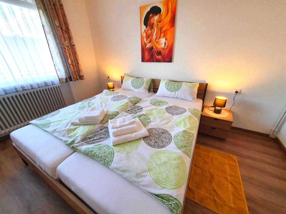Comfortable Flat In Goerwihl With Balcony Gorwihl エクステリア 写真