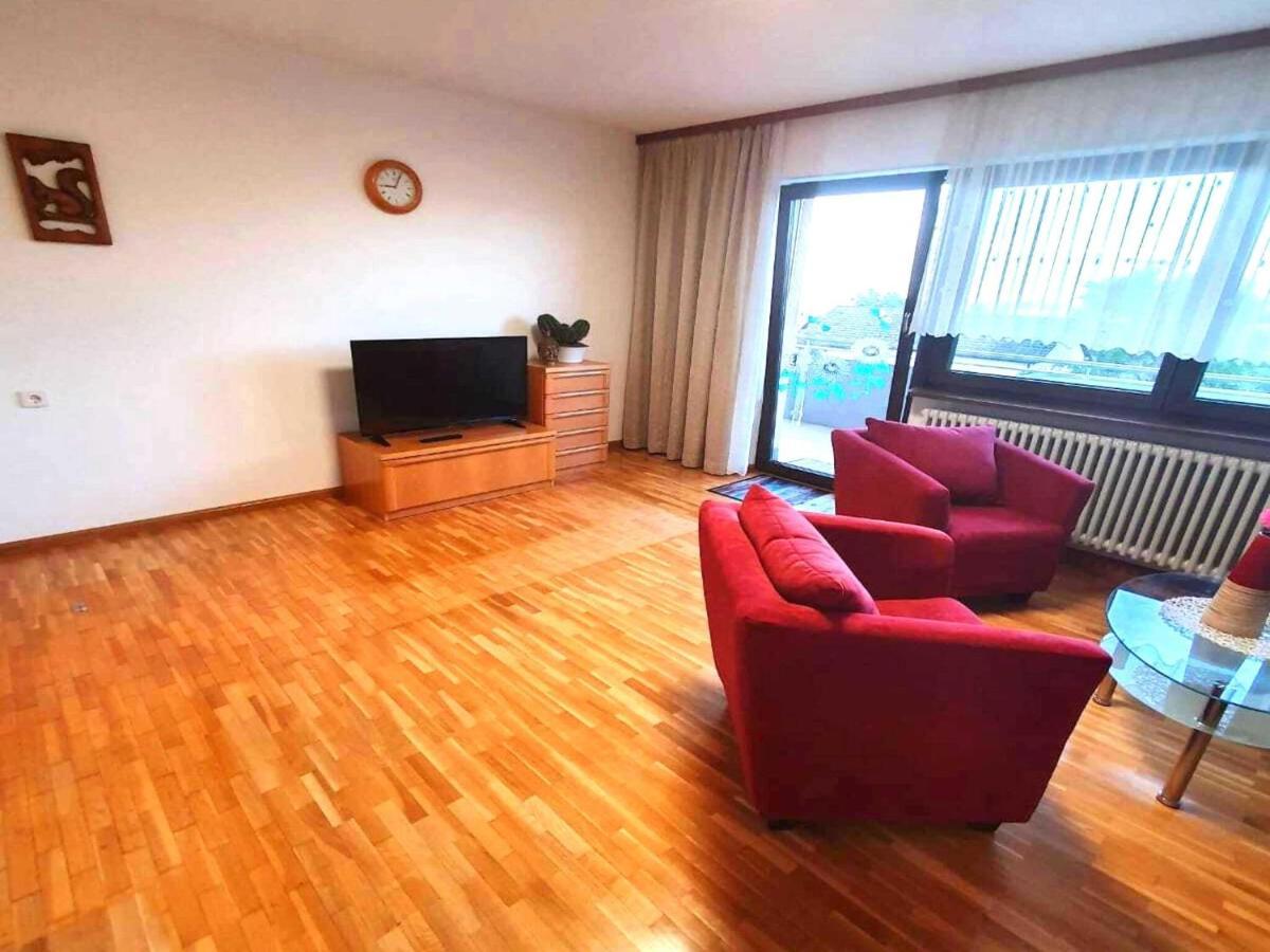 Comfortable Flat In Goerwihl With Balcony Gorwihl エクステリア 写真