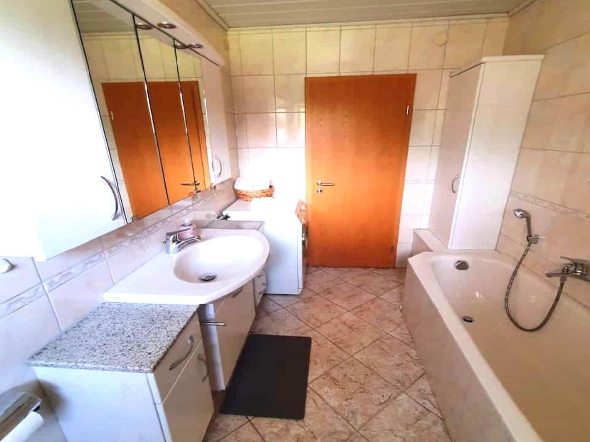 Comfortable Flat In Goerwihl With Balcony Gorwihl エクステリア 写真